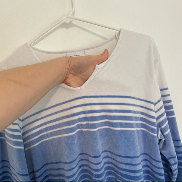 ALFRED DUNNER Precious Jewels Soft Striped Velour Top White Blue Navy 3/4 Sleeve - Picture 5 of 12